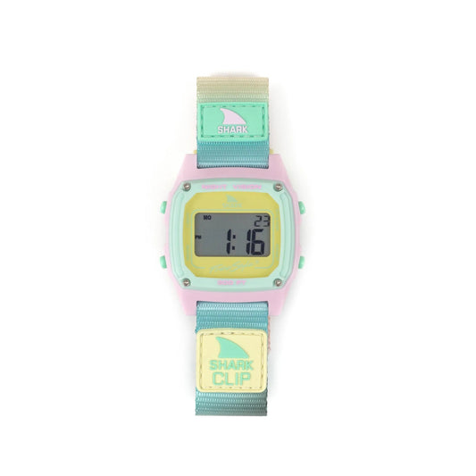 Freestyle Watch Shark Clip - Scenic Sky