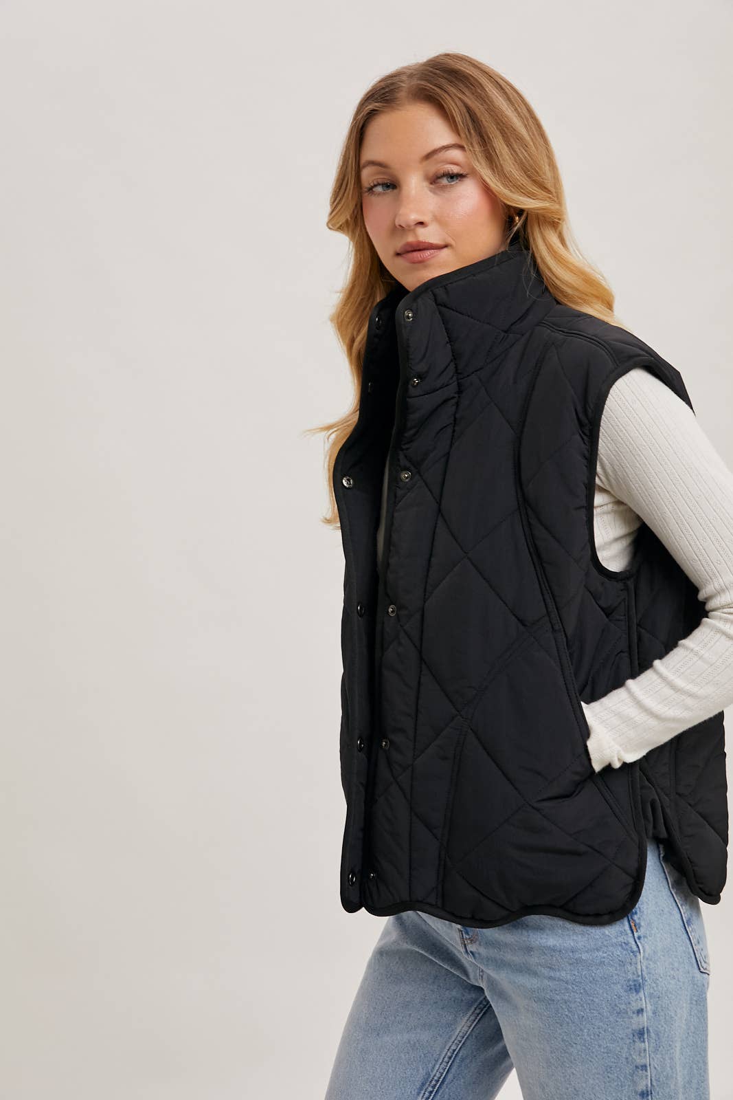 Button Down Quilted Puffer Vest : Black