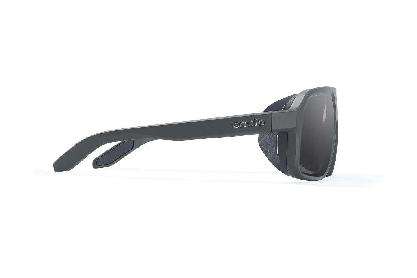 Cocho Graphite Black Matte / Grey Gray Polycarbonate
