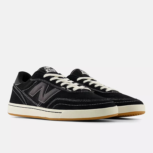 New Balance Numeric 440 V2 - Black w/ Sea Salt