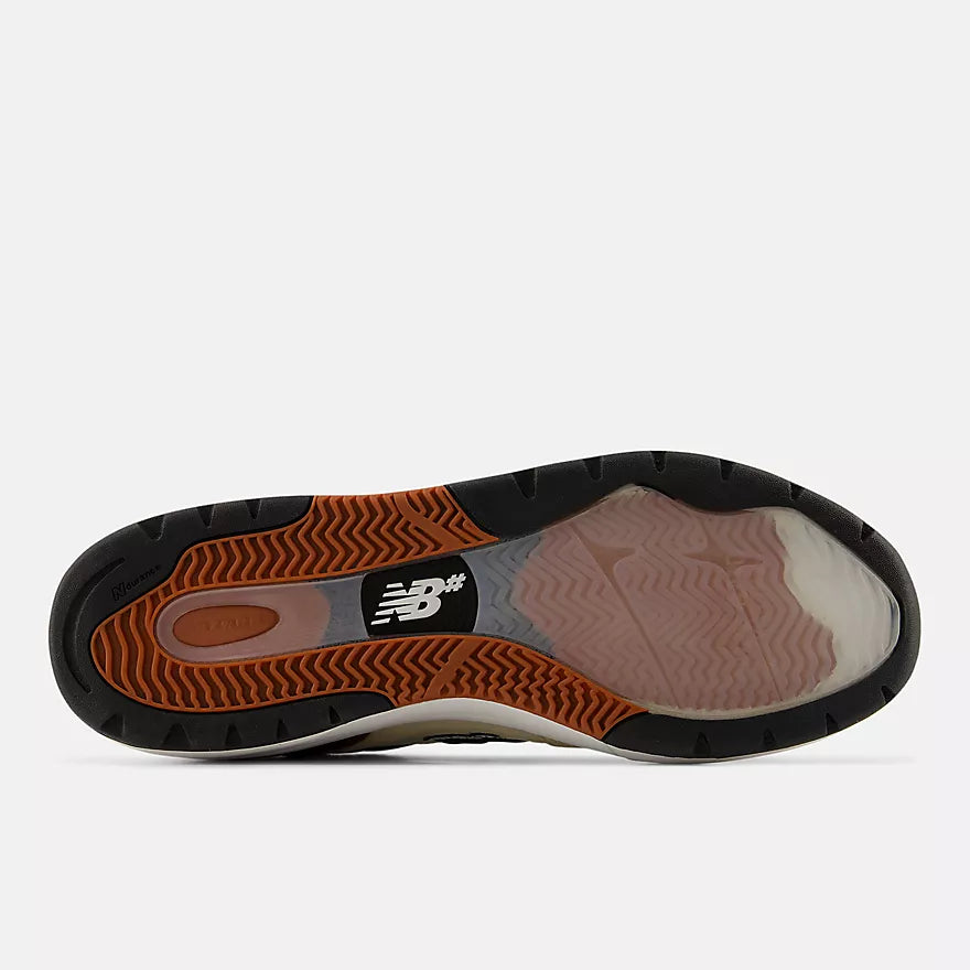 New Balance Numeric Andrew Reynolds 933 - Cream/Coffee UN933ONE