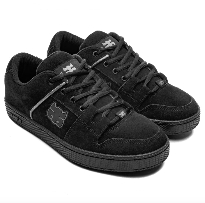 IPath Cricket - Black Suede