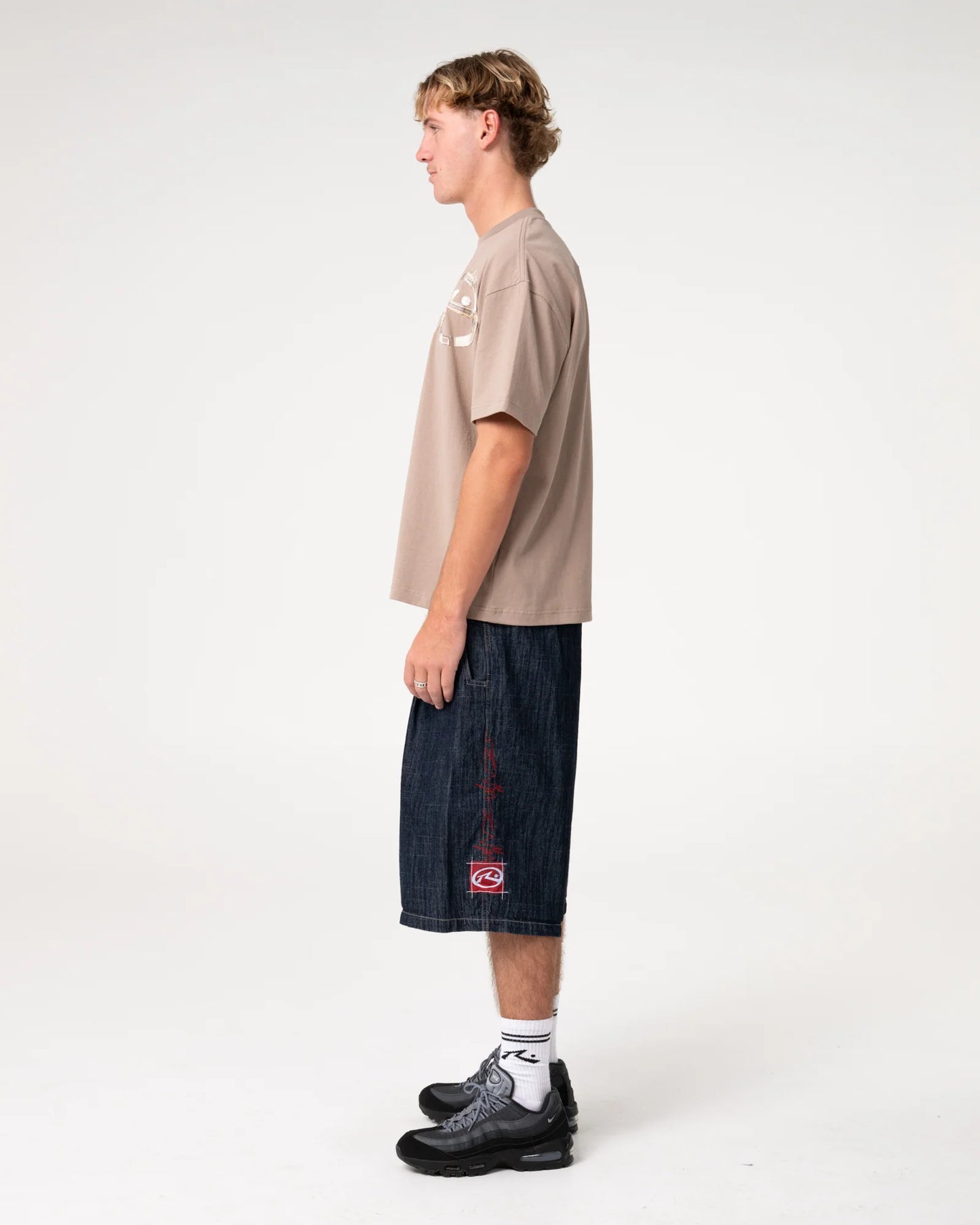 Uncut Gems Short Sleeve Tee - Mushroom
