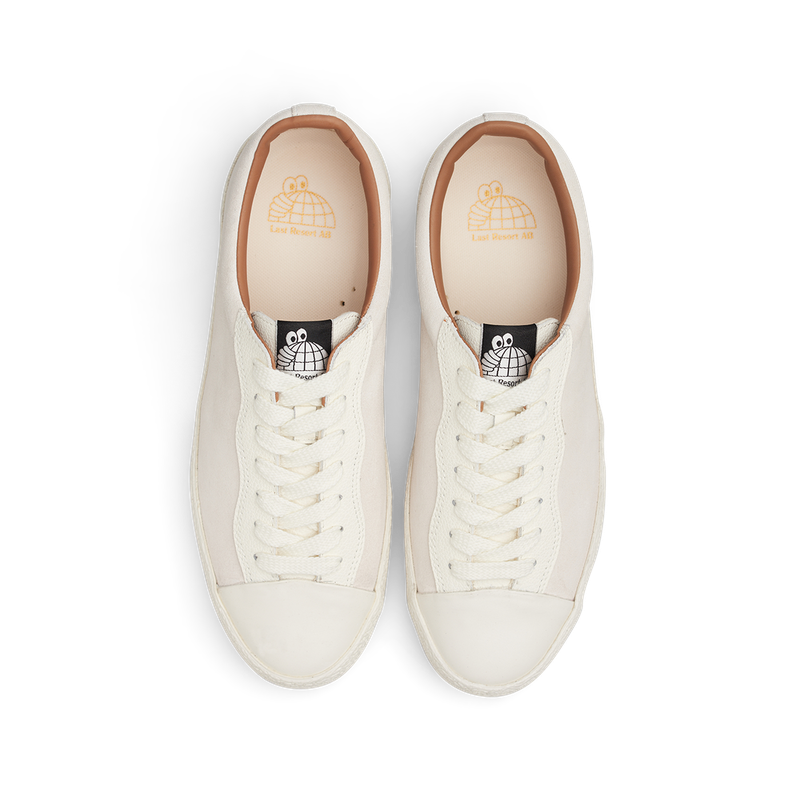 Last Resort AB VM002 Lo Cap Suede - White/White