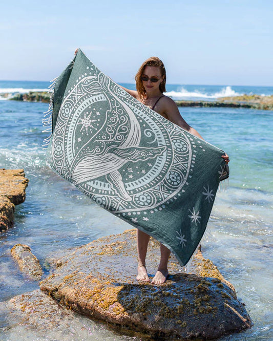 Sand Cloud Ziggy The Whale Beach Towel - Regular