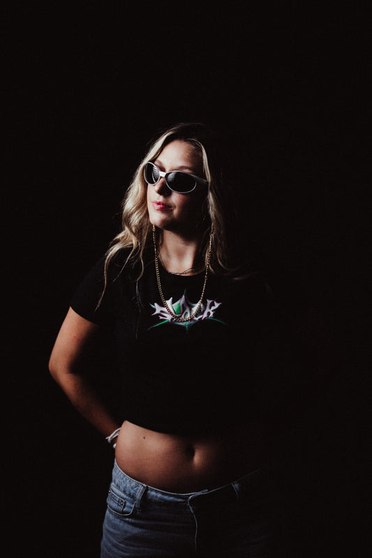 Shack Star Women's Baby Tee - Black