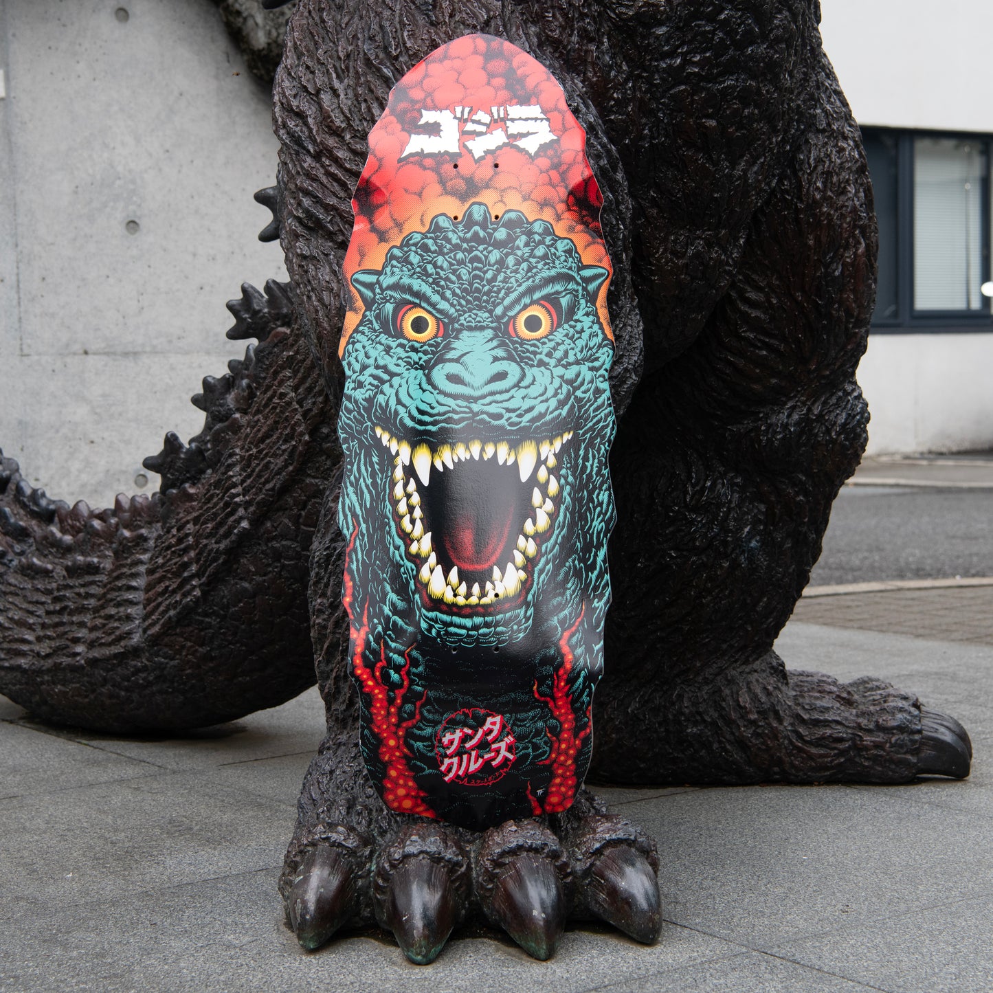 Santa Cruz Godzilla Destroyer Deck 11.0