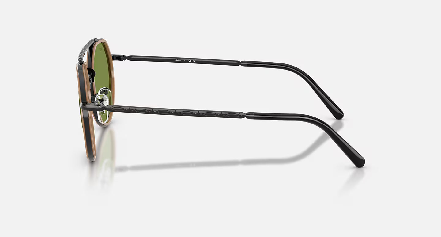 RB3765 Polished Black w/ Green Lens