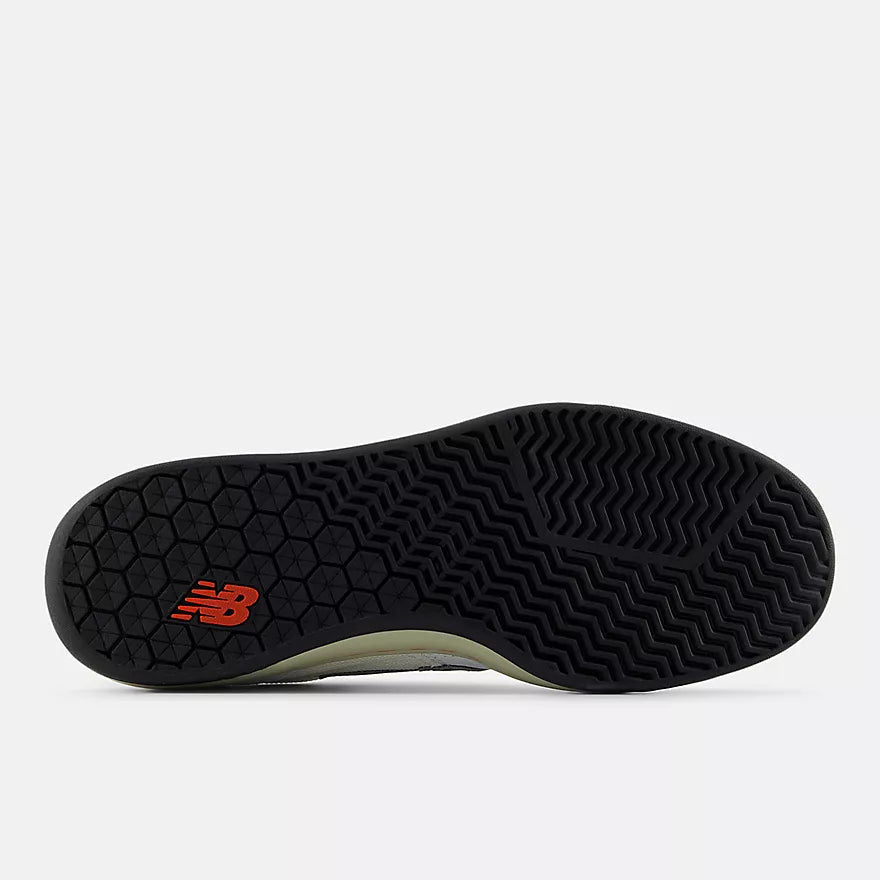 New Balance Numeric 440 V2 - White w/ Black