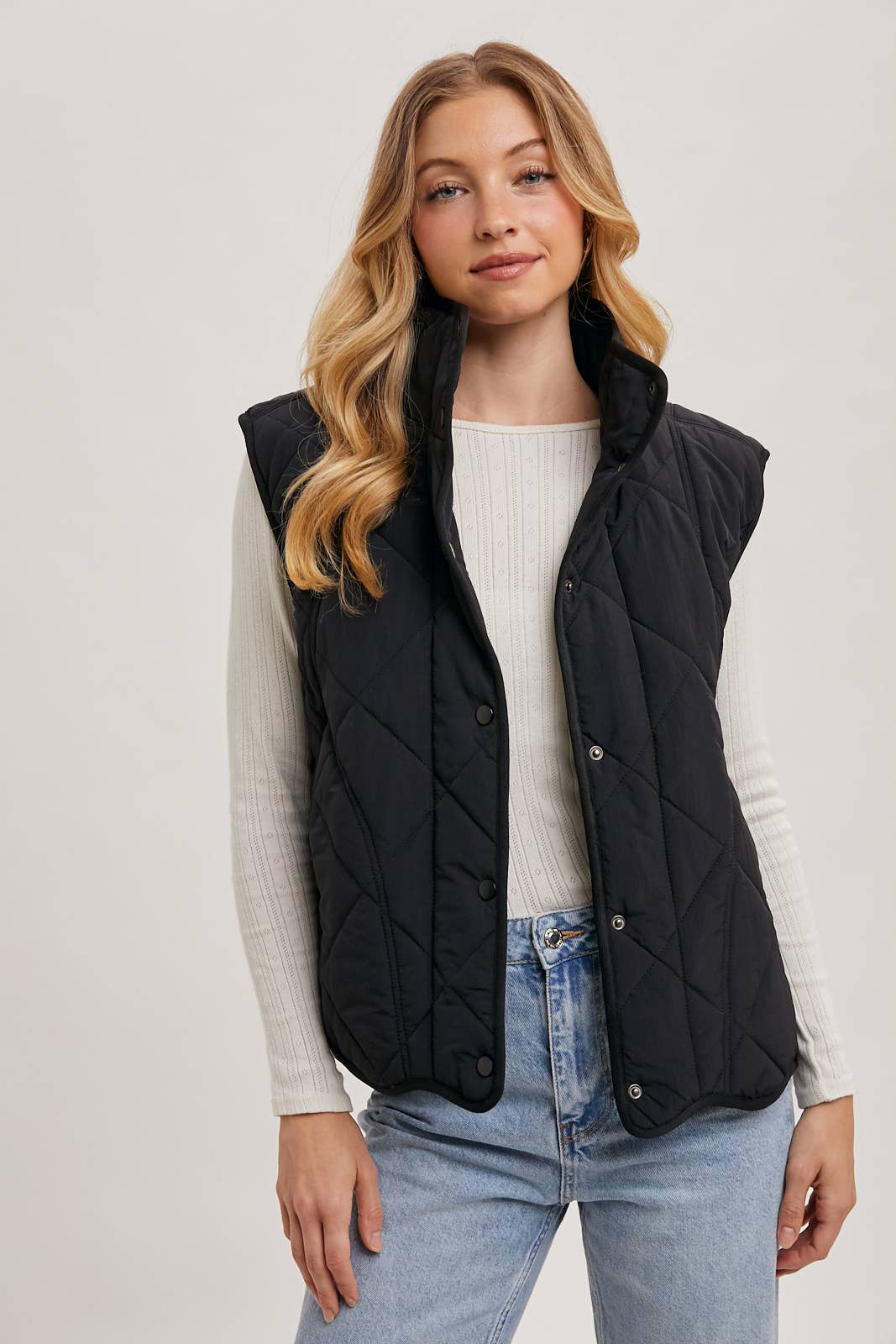 Button Down Quilted Puffer Vest : Black