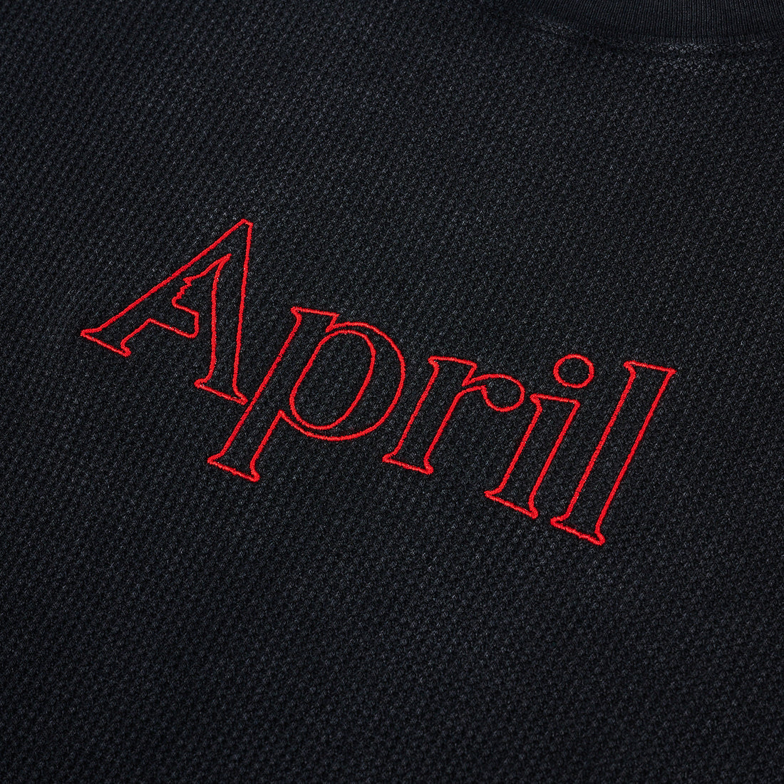 April Skateboarding Thermal L/S - Black/Red