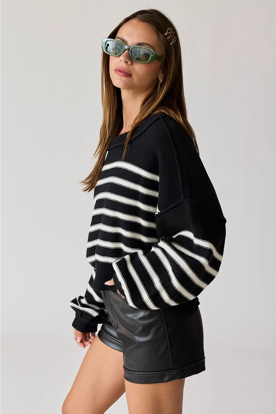 Stripe Knit Pullover: BLACK/WHITE