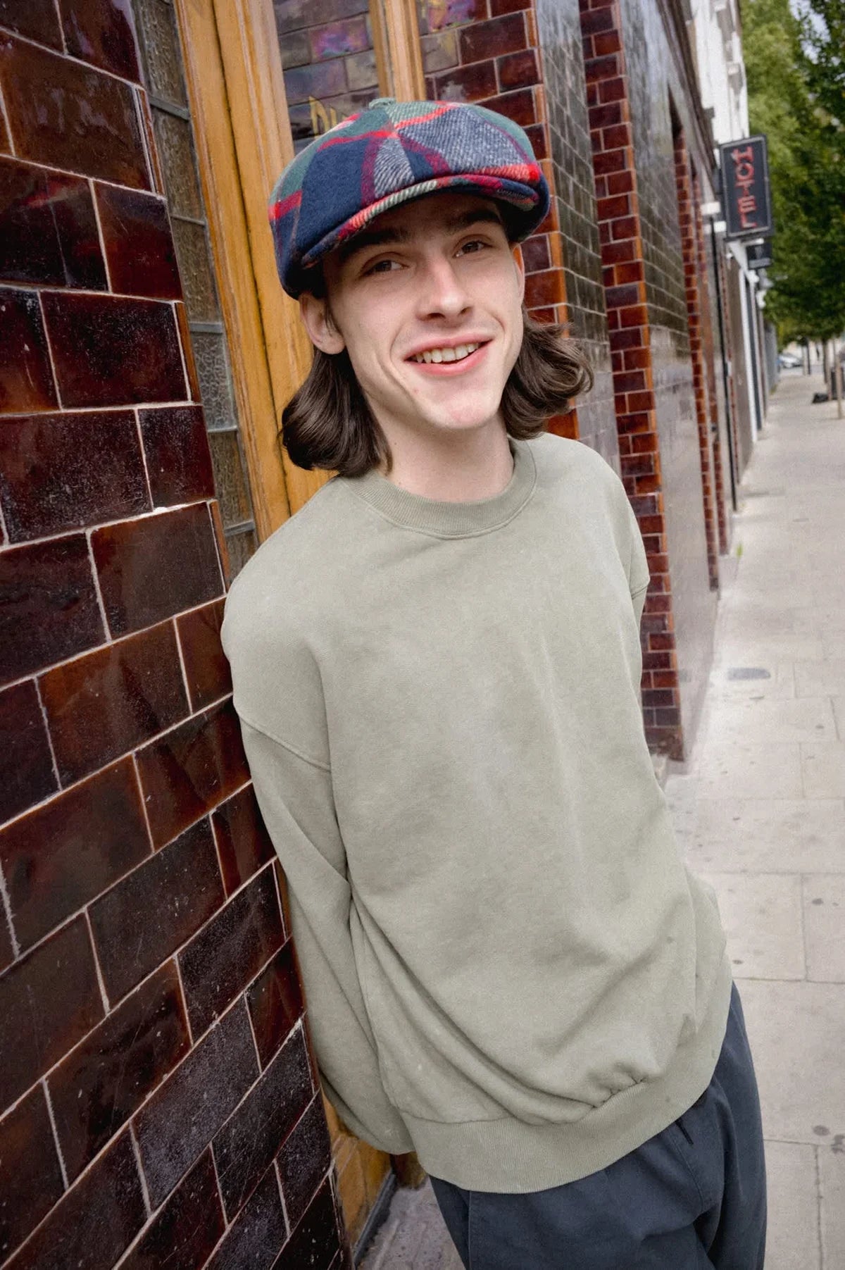 Brixton Baseline Crewneck - Olive Surplus Vintage Wash