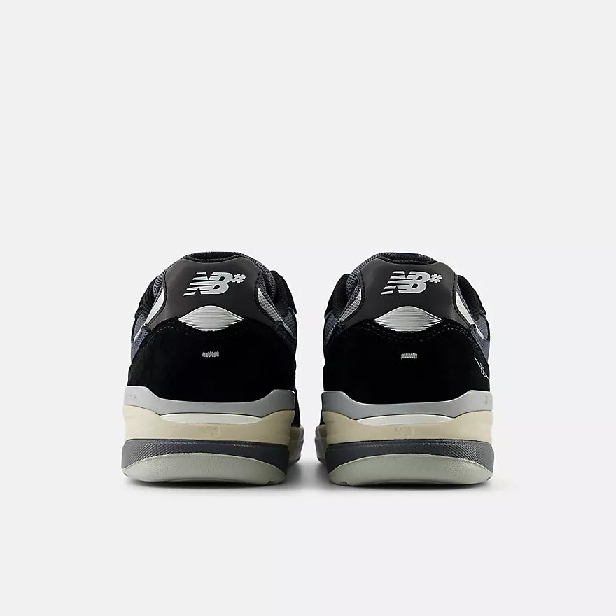 New Balance Numeric Reynolds 933 - Black w/ Eclipse