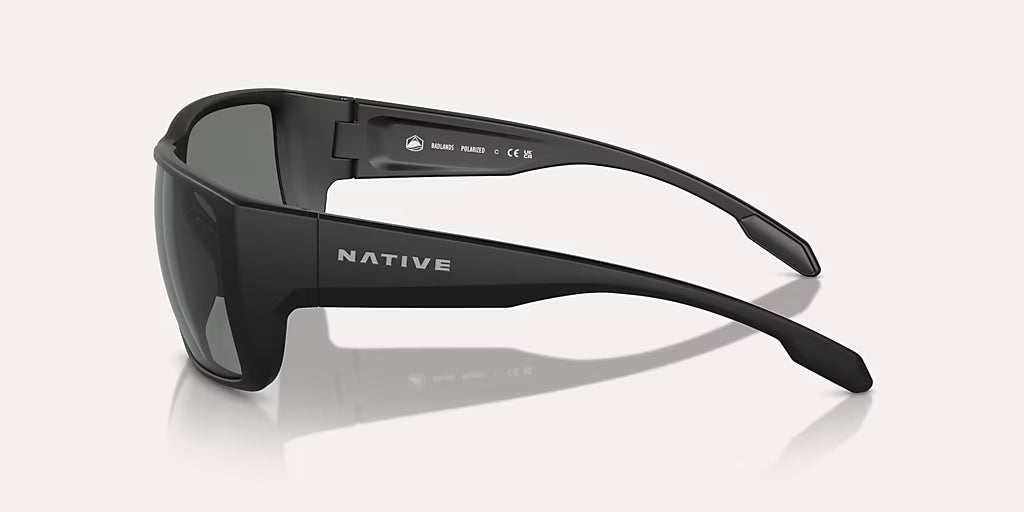 Badlands Matte Black w/ Grey