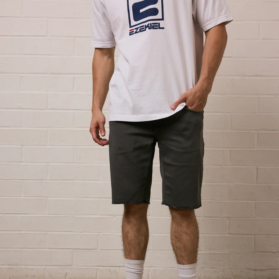 Ezekiel Now Denim Wash Short - Dark Grey