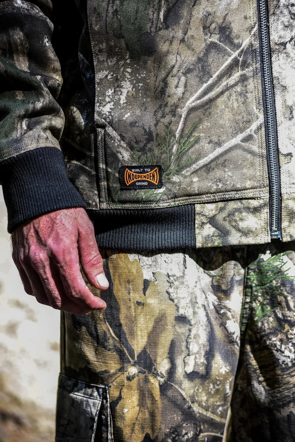 Independent BTG Hooded Canvas Work Jacket - Real Tree Camo
