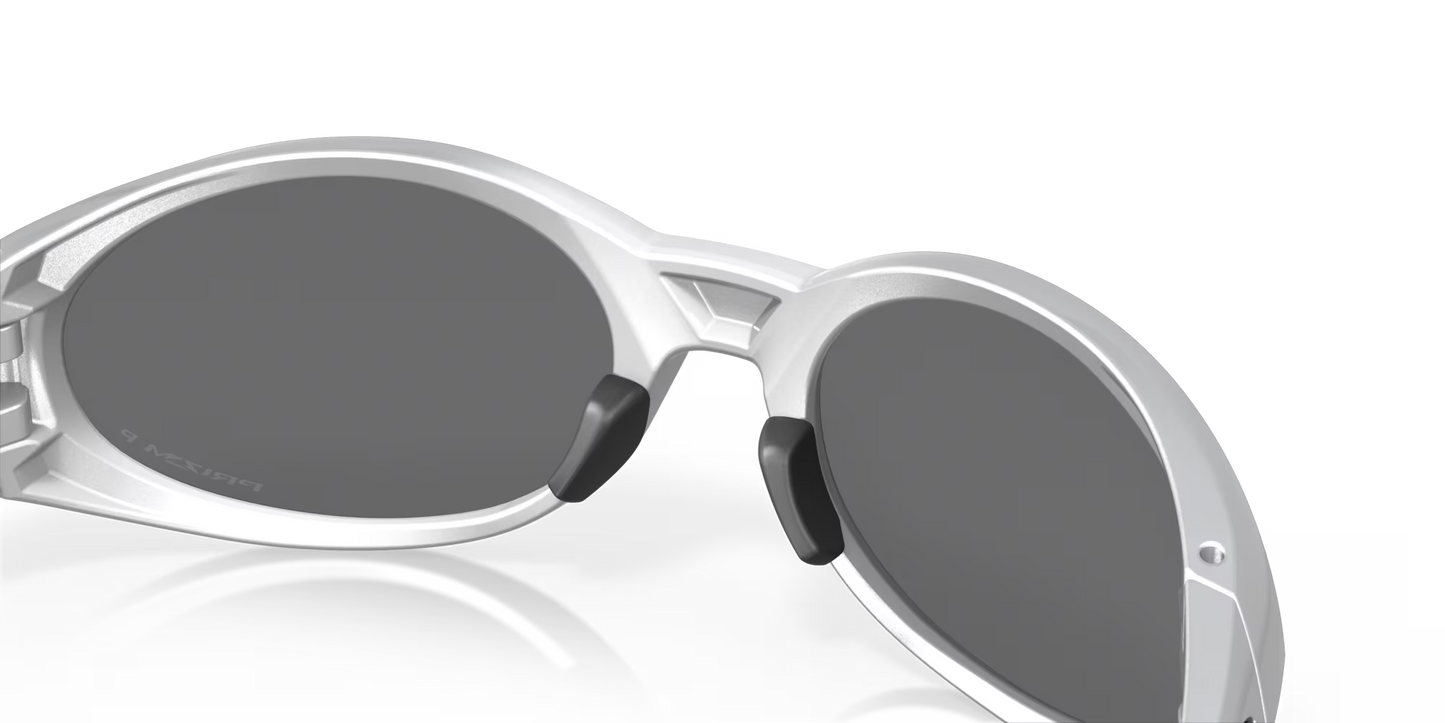 Eyejacket Redux Silver w/ Prizm Black Polarized