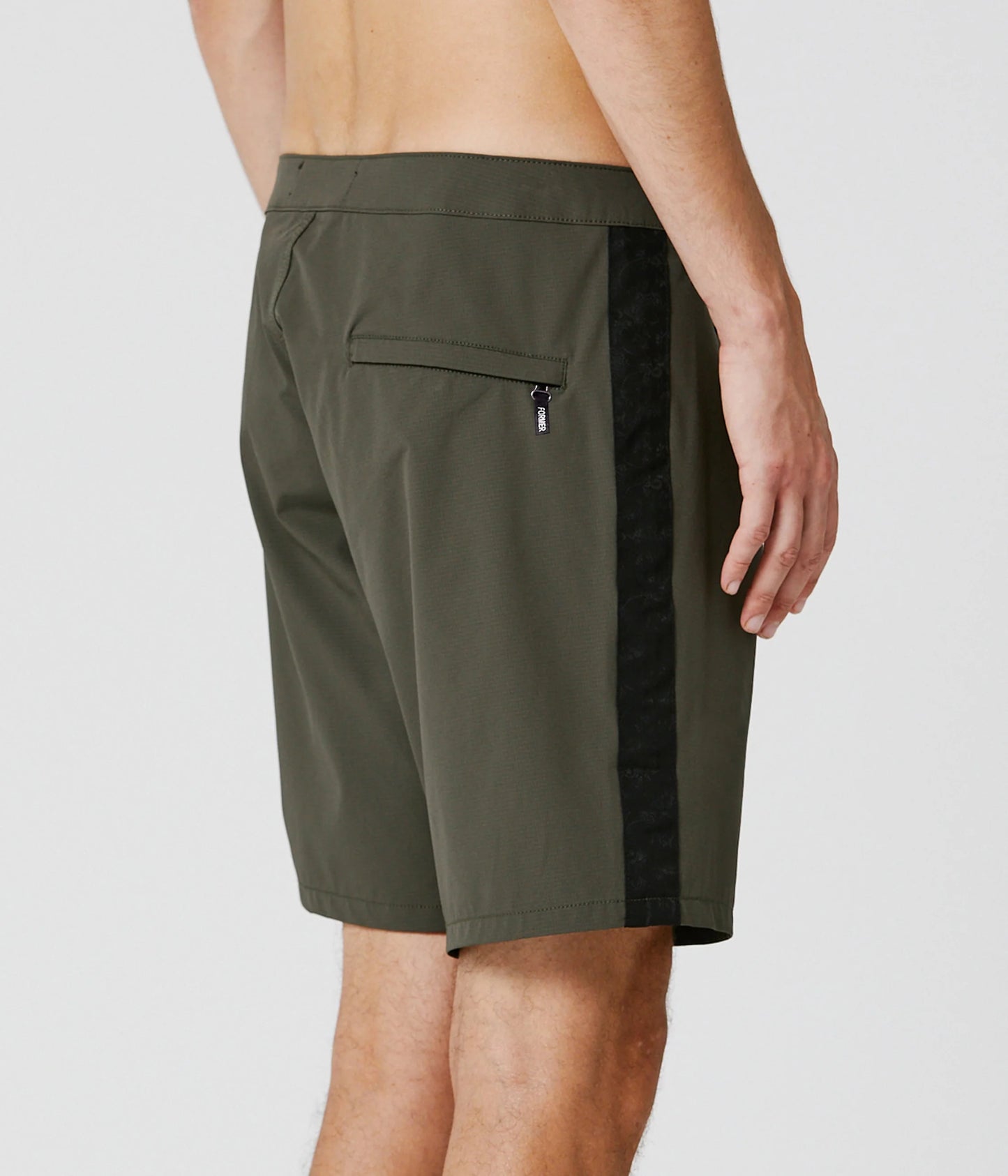 Former Anderson 18.5" Trunk - Olive