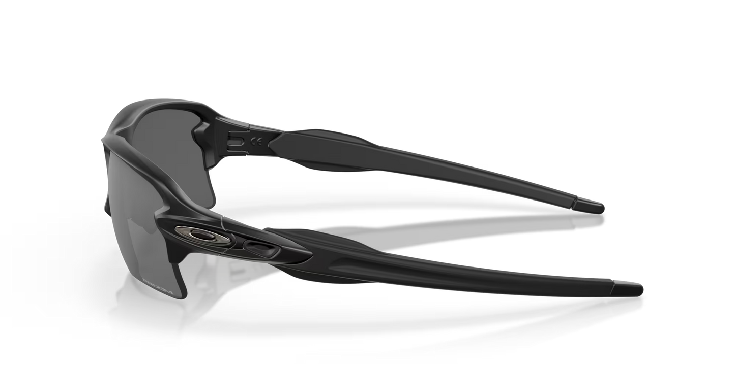 Flak 2.0 XL Matte Black w/ Prizm Black Polarized