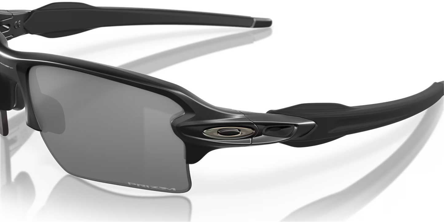 Flak 2.0 XL Matte Black w/ Prizm Black Polarized