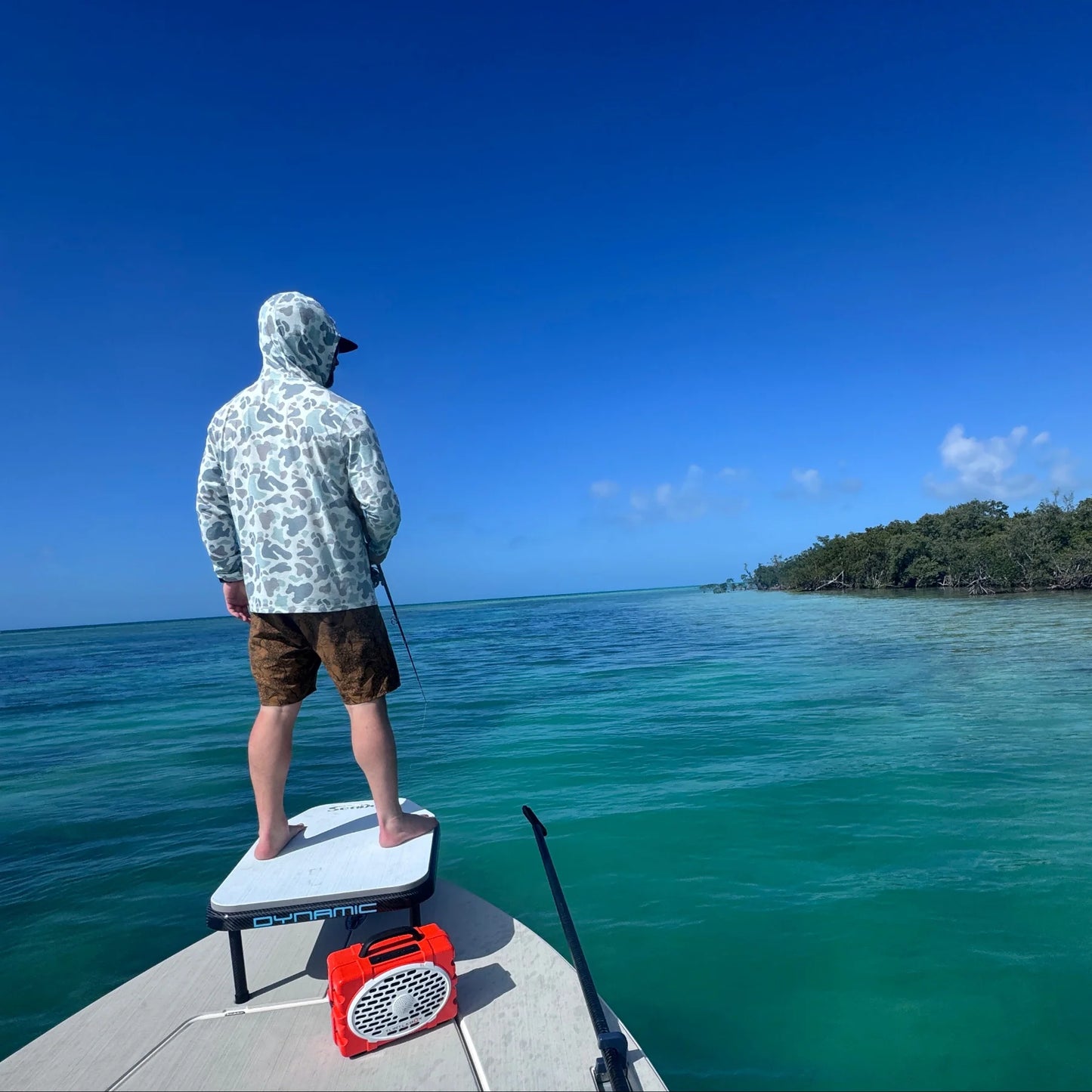 Qualified Camo Performance Hoodie - Saltwater