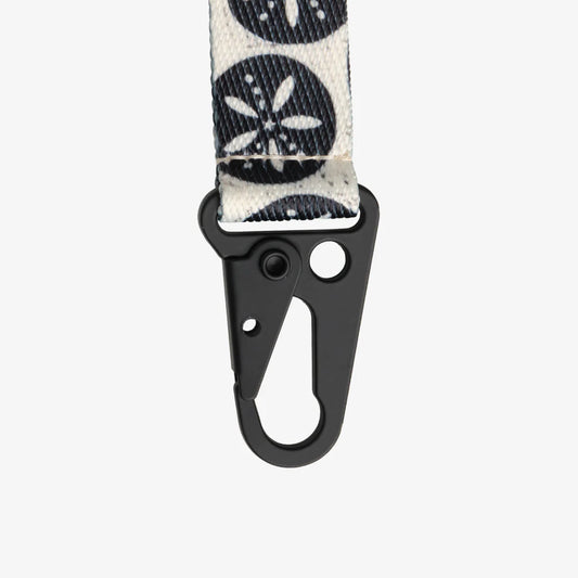 Thread Keychain Clip - Sand Dollar Black