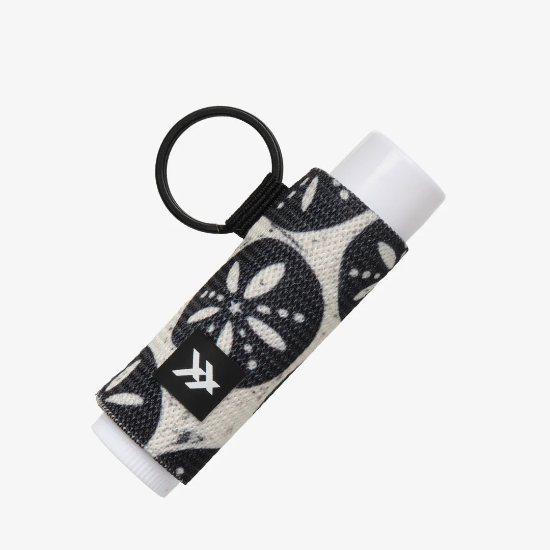 Thread Lip Balm Holder - Sand Dollar Black