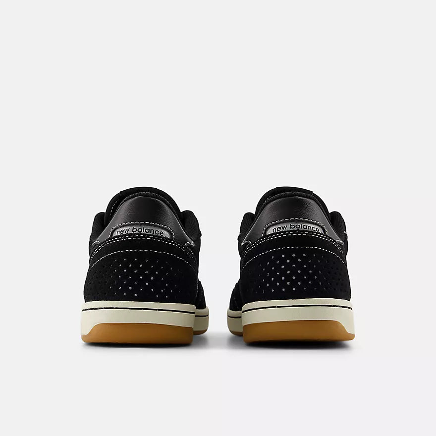 New Balance Numeric 440 V2 - Black w/ Sea Salt