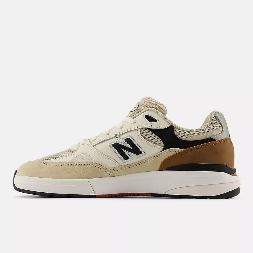 New Balance Numeric Andrew Reynolds 933 - Cream/Coffee UN933ONE