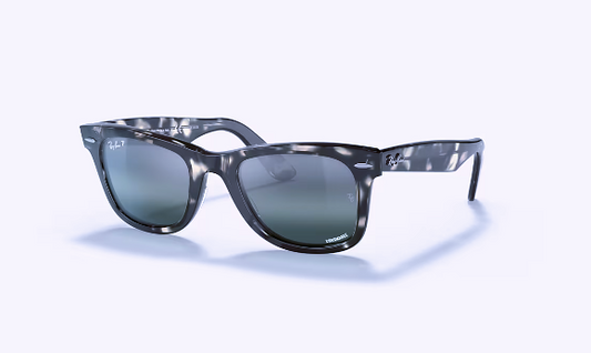 Wayfarer Grey Havana w/ Polar Clear Gradient Dark Blue Chromance