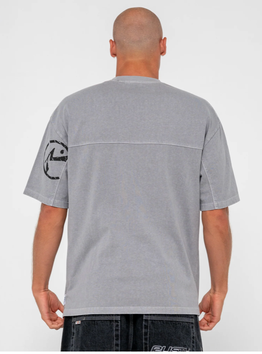 Commander Short Sleeve Tee - Ultimate Grey