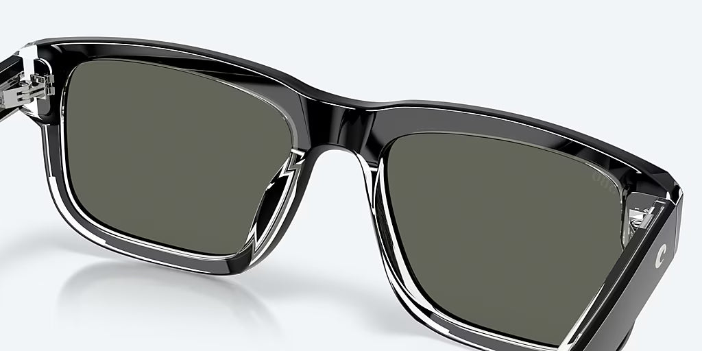 Shipwrecks Black w/ Gray 580G