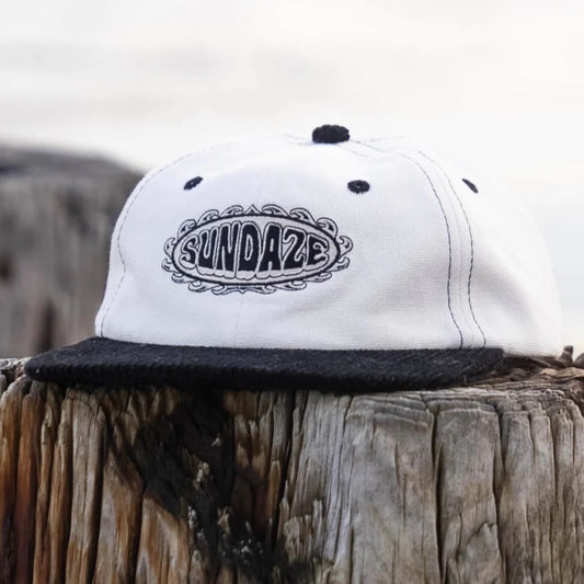 Sundaze Sunwave Corduroy Hat - Black / White