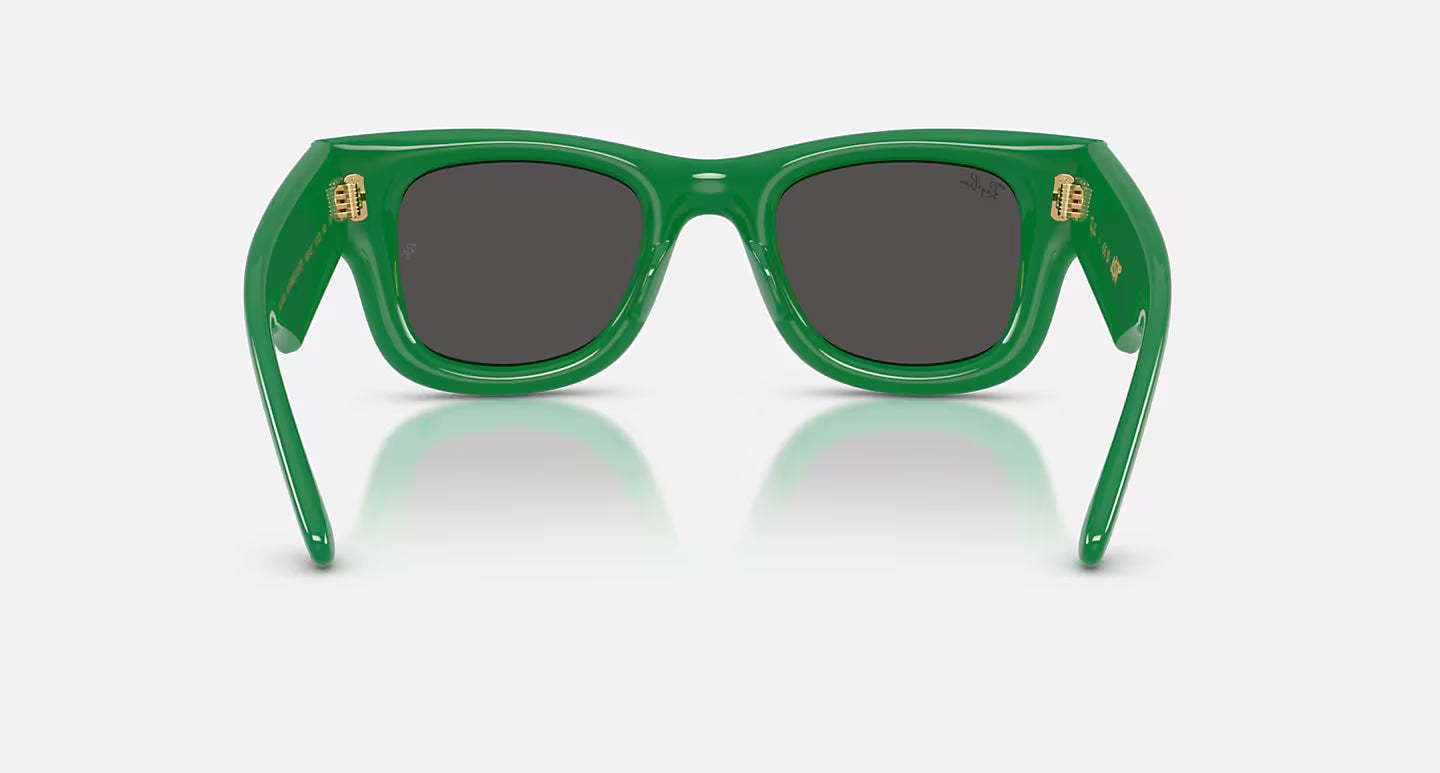 Wayfarer Puffer 47 Green W/ Ultra Black Lens