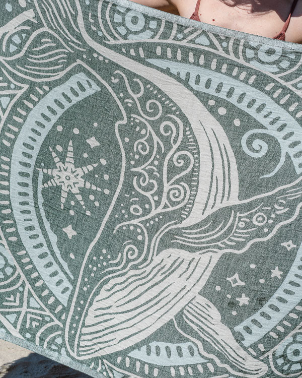 Sand Cloud Ziggy The Whale Beach Towel - Regular