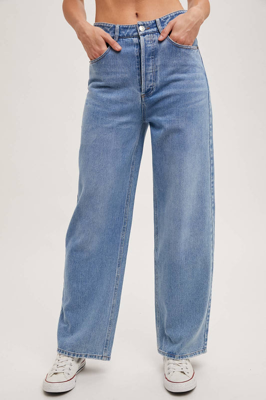 Bluivy High Rise Jeans- Light wash