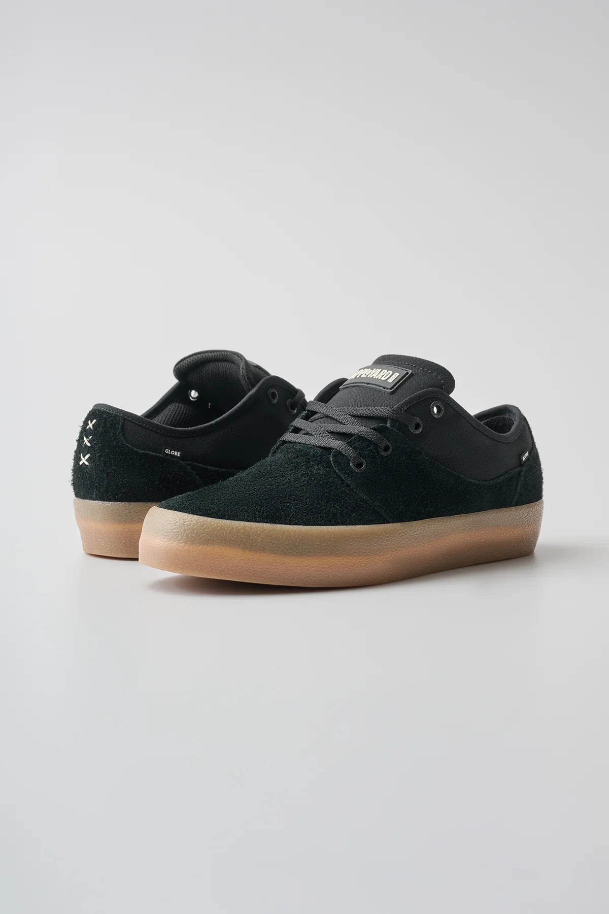 Globe Mahalo - Black / Gum / Crepe
