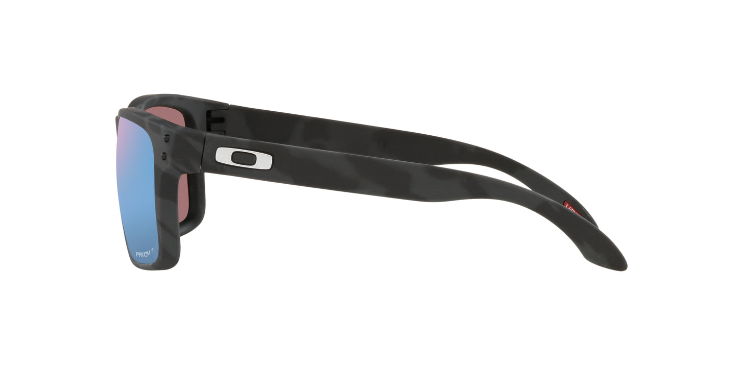 Holbrook Matte Black Camo w/ Prizm Deep h20 Polarized